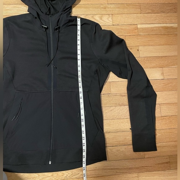 Isaora Taped Seam Hoodie Black on Black Men’s M - Picture 10 of 13